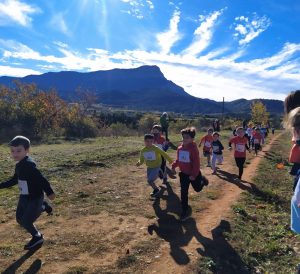 450 escolares participaron en una nueva edición del Cross Escolar de Jaca